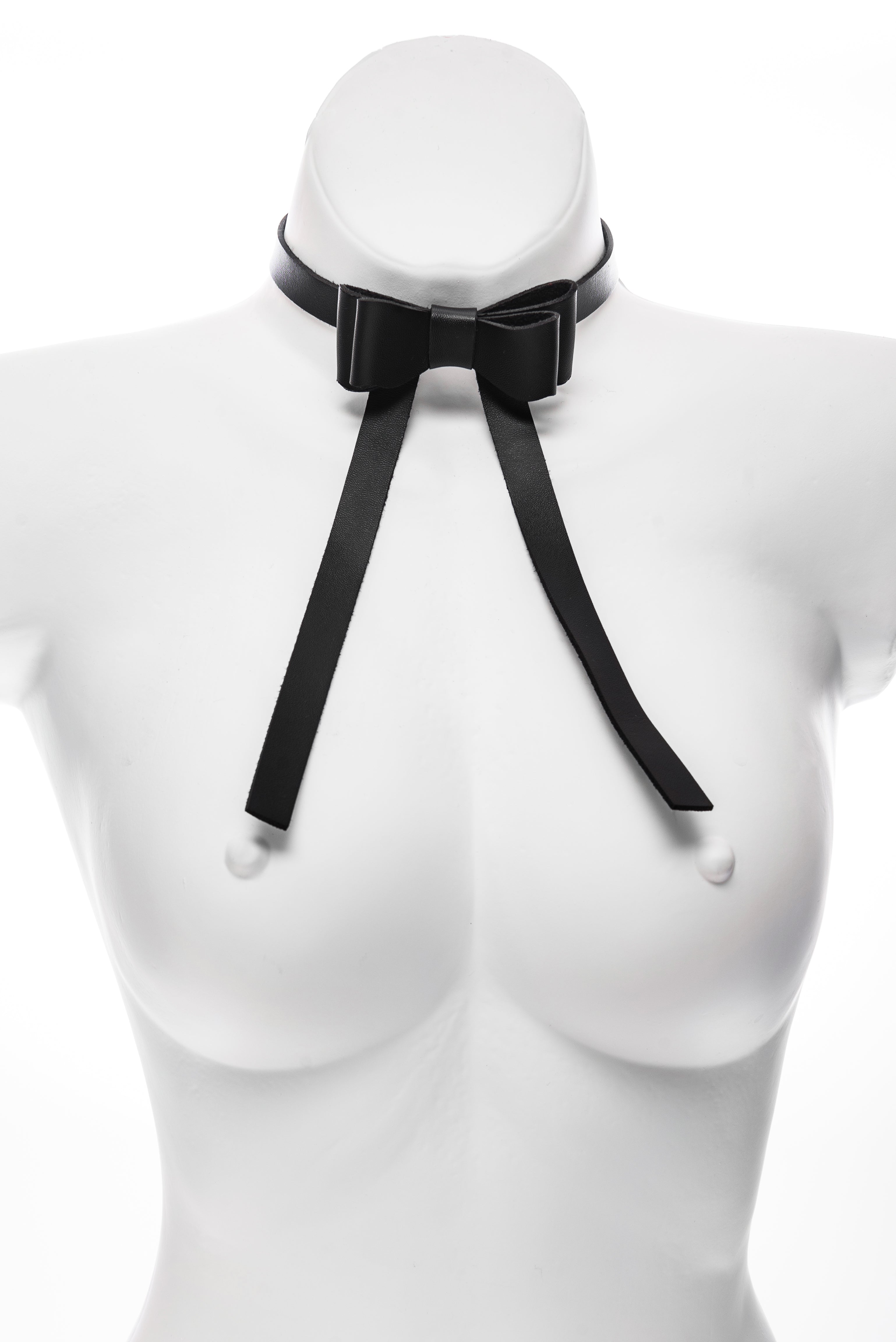 Kaklo aksesuaras „Leather Bow“