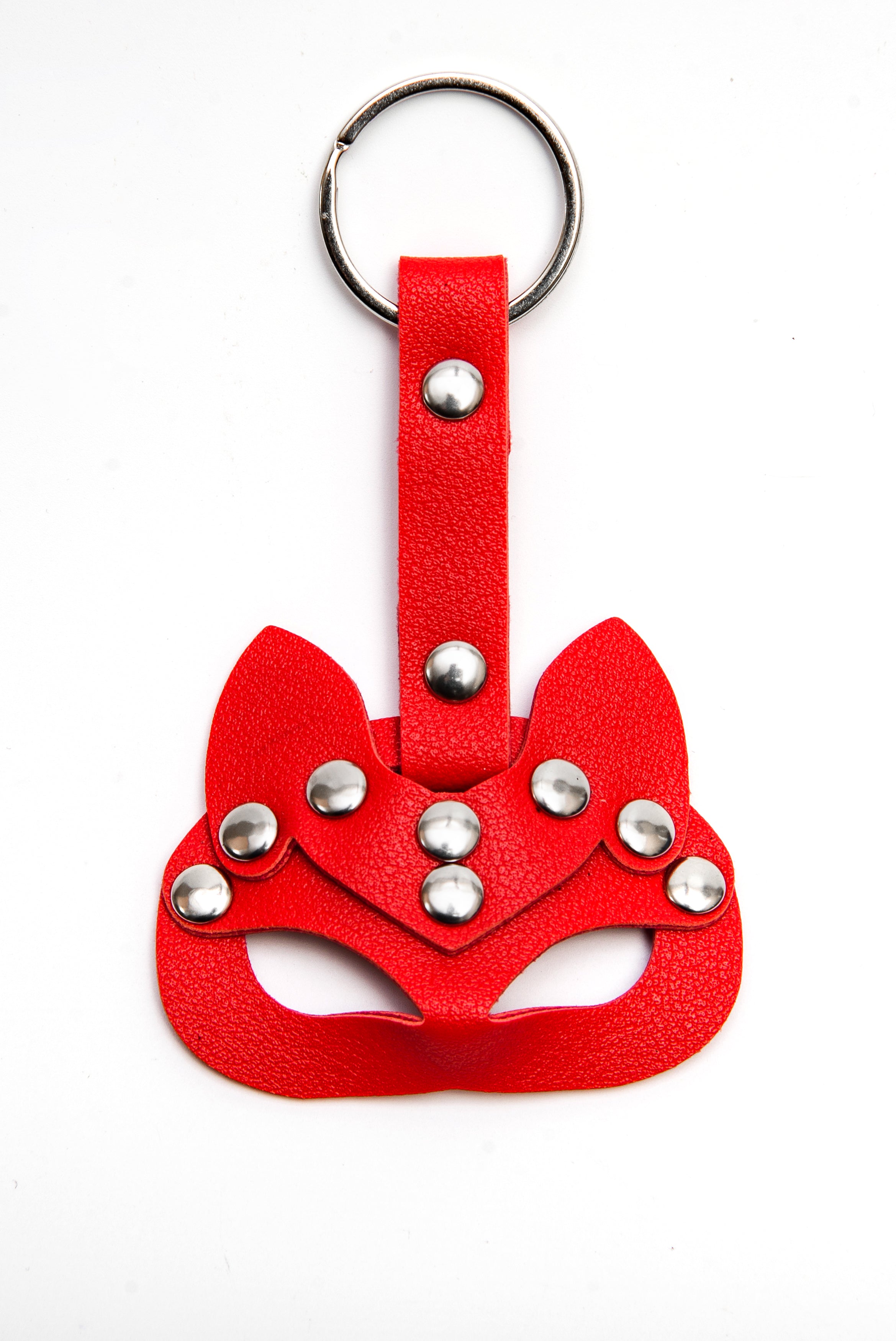 Pakabutis „Red Leather Mask Charm“