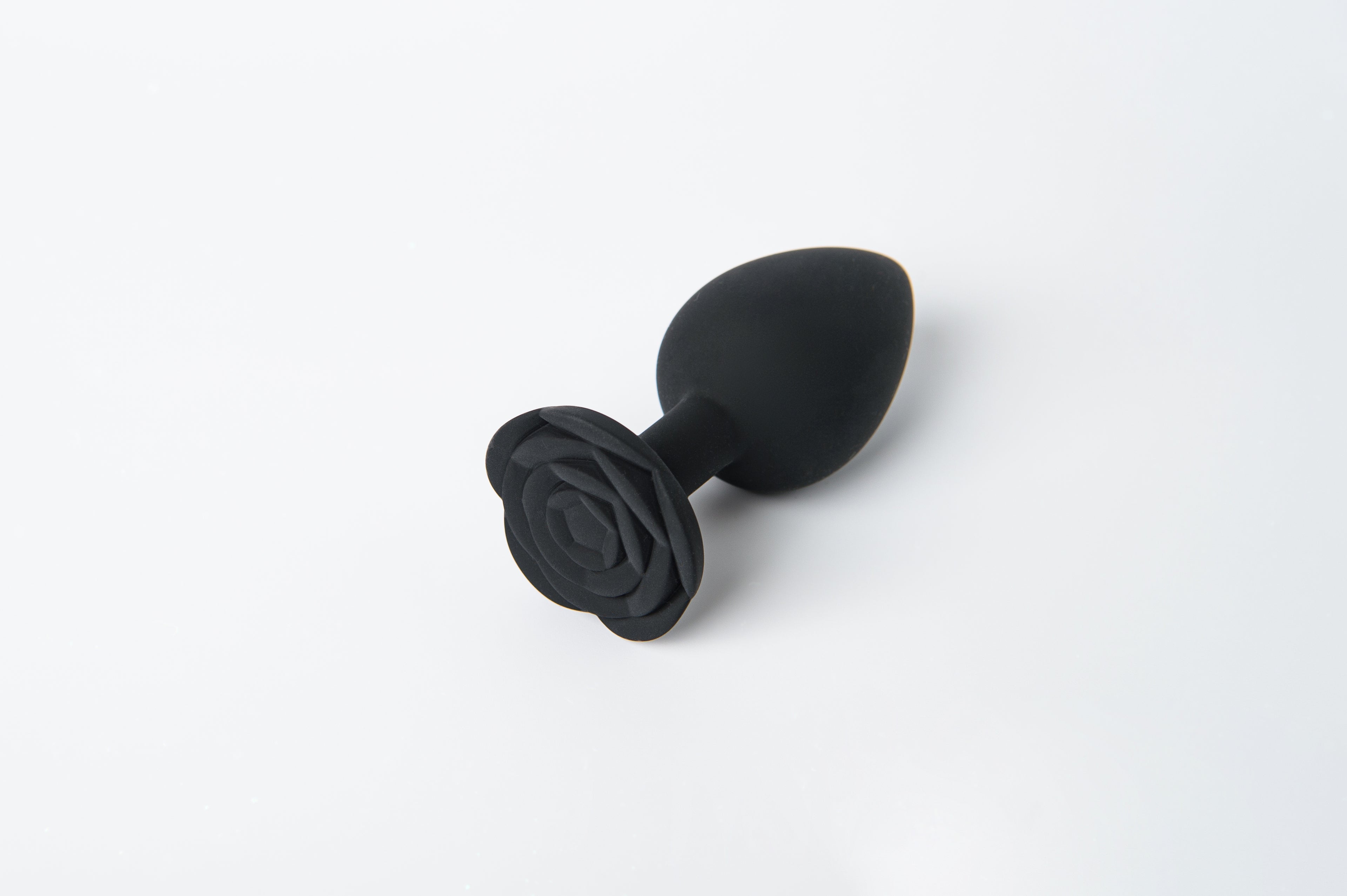 Analinis kamštis „Black Rose Piece“ Vidutinis